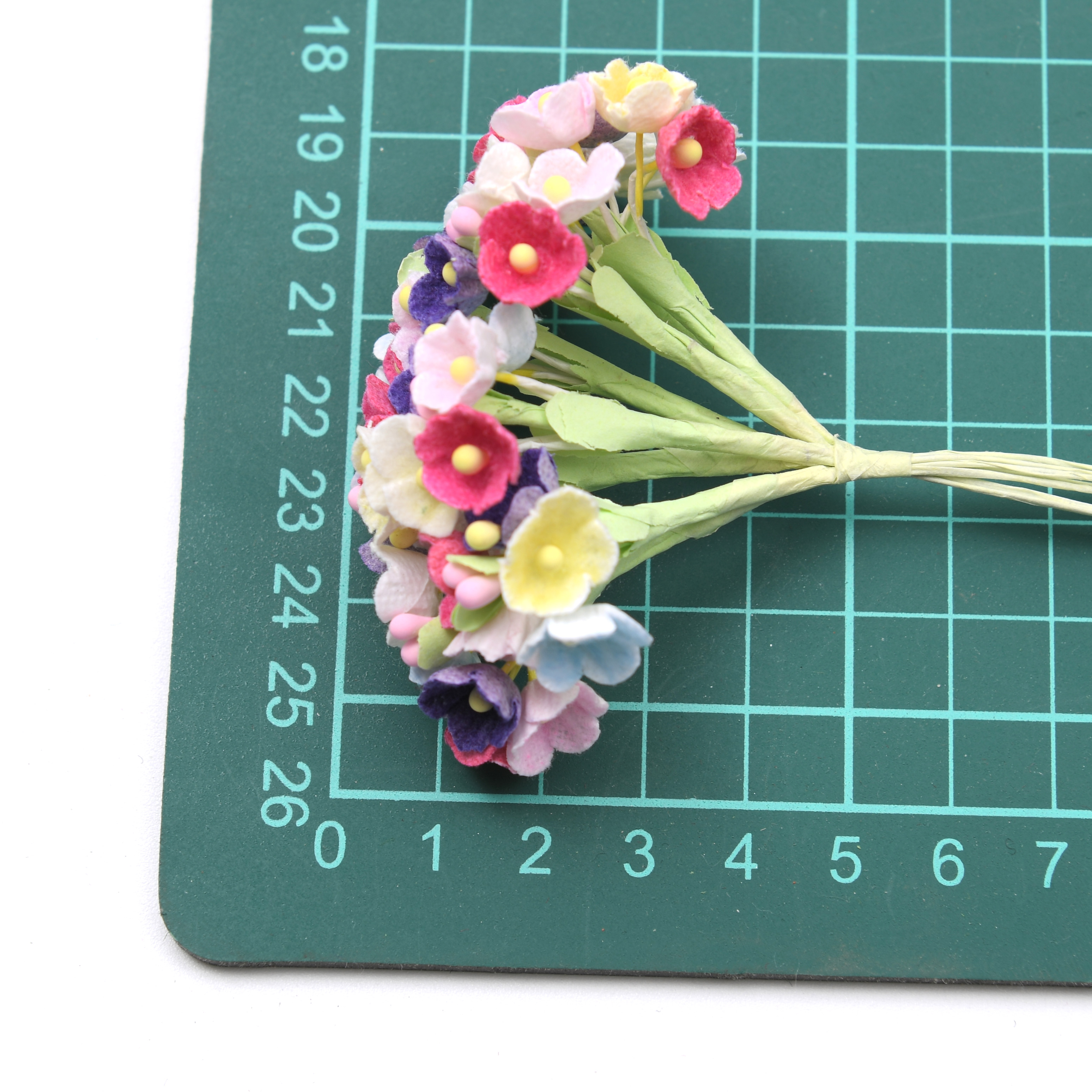 8pcs/1bunch Mini Paper Rose Fl - огляд і ціна Christmas Wreath Fake