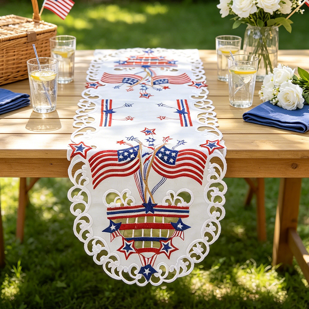 USA Independence Day Flag Embr - огляд і ціна Christmas Table Runner