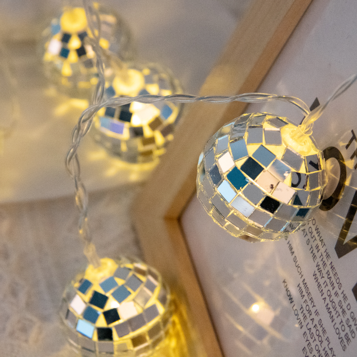 1.5m LED Mirror Ball String Li - огляд і ціна Led Fairy String Lights