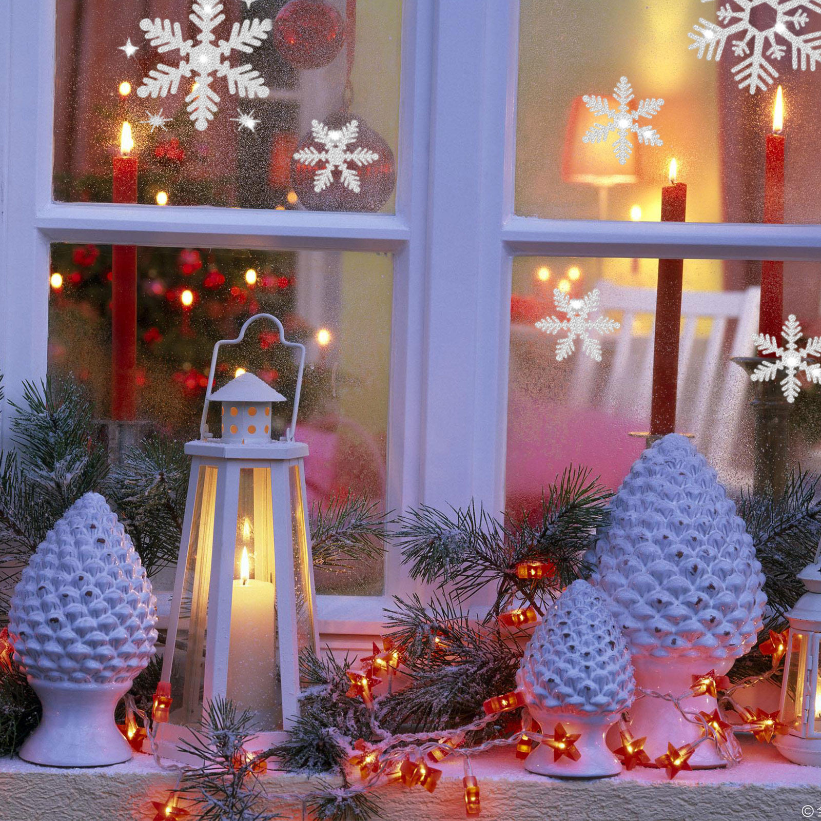 White Snowflake Decals Window  - огляд і ціна Snowflake Window Decal